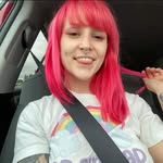 Sandra Gilbert - @grumpyred_chic - Instagram