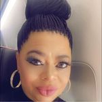 Sandra Givens-Goff - @sunshine_vellyvelmorningshow - Instagram