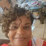Sandra Gray - @sandra.gray.5458 - Instagram