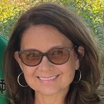 Sandra Hickman - @herddomercatbearmom - Instagram