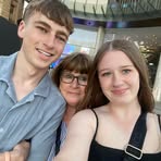 Sandra Hocking - Facebook