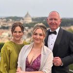 Sandra Holcomb Waldhelm - @sandrawaldhelm - Instagram