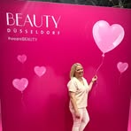 Sandra Holzer - Facebook
