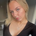 sandra - @sandrahoue - Instagram