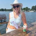 Sandra Lacombe - @sandralacombe - Instagram