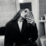 Sandra Langer - @uni.qat - Instagram