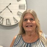 Sandra Lawless - @sandra.lawless.75 - Instagram