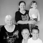 Sandra Leahy - @cat_nanna - Instagram