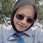 Sandra Listiyani - Facebook