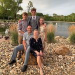 Sandy Looney - @sandy.looney.10 - Instagram