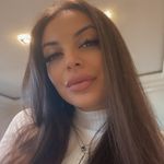 Sandra Mechereș - @sandramecheres - Instagram