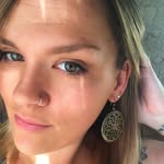 Sandra Pfaff - @sandra.hikes - Instagram
