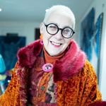 Sandra Phillips - @dressintoart - Instagram