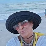 Sandra Portlock - @jpsmotherhen - Instagram