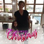 Sandra Predmore - @foxwuren - Instagram