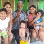 Sandra Reyna - Facebook