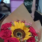 Sandra Reyna - Facebook