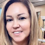 Sandra Riojas - @paraninosboutique - Instagram