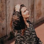 🖤 Sandra LE COQ , Rédactrice Web SEO accro aux articles de blog - @elleblogue.fr - Instagram