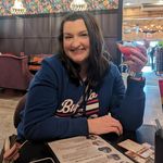 Sandra Sharples - @style_with_sass - Instagram