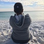 Sandra Sinclair - @sanisbeach - Instagram