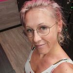Sandra Stricker - @strickie85 - Instagram