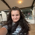 Alexandra Stroe - Facebook