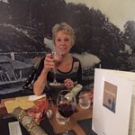 Sandra Tiernan - @nannysandrat - Instagram