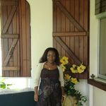Sandra Troupé Vanitou - @troupevanitou - Instagram