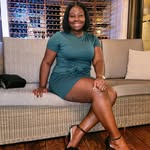 sandra villard - @ladysunnyv - Instagram
