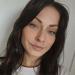 Sandra Wrobel - @wonder_azi - Instagram