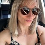 Sandy Abraham - @lesage1073 - Instagram