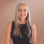 SANDY ADAMS • Speaker & Career Strategist - @officialsandyadams - Instagram