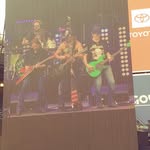 Sandy Anthony - @mostly.mom - Instagram