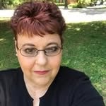 Sandy Bledsoe - @crazyak58 - Instagram