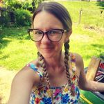 Sandra Bundy - @mommyatoz - Instagram