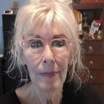 Sandy Calhoun - @momhoun - Instagram
