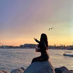 Sandy Castle - @flakitacastle - Instagram