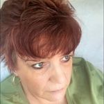 Sandy Doherty Landers - @sandydecorates - Instagram