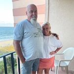 Sandy Dye Wilson - @sandyandbudsadventures - Instagram