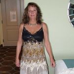 Sandy Finn - @sandy.finn.7 - Instagram