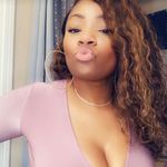 Sandy Gaines - @shesosunkissed - Instagram