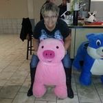 Sandy Hadley - @hadleysandy - Instagram