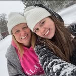 Sandy Brown - @sandy.hanks18 - Instagram