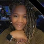 Sandra Knott - @sandeniseiam - Instagram
