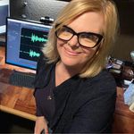 Sandy Kovach - @sandykspeaking - Instagram