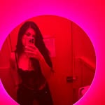 Sandy Mora - @sandymoraa - Instagram