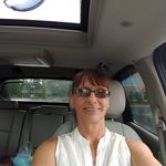 Sandy Smallwood - @sandelor2 - Instagram
