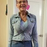 Sandy Stoddard - @sandyshugs - Instagram