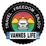 Sandy & Thomas - @vannes_life - Instagram